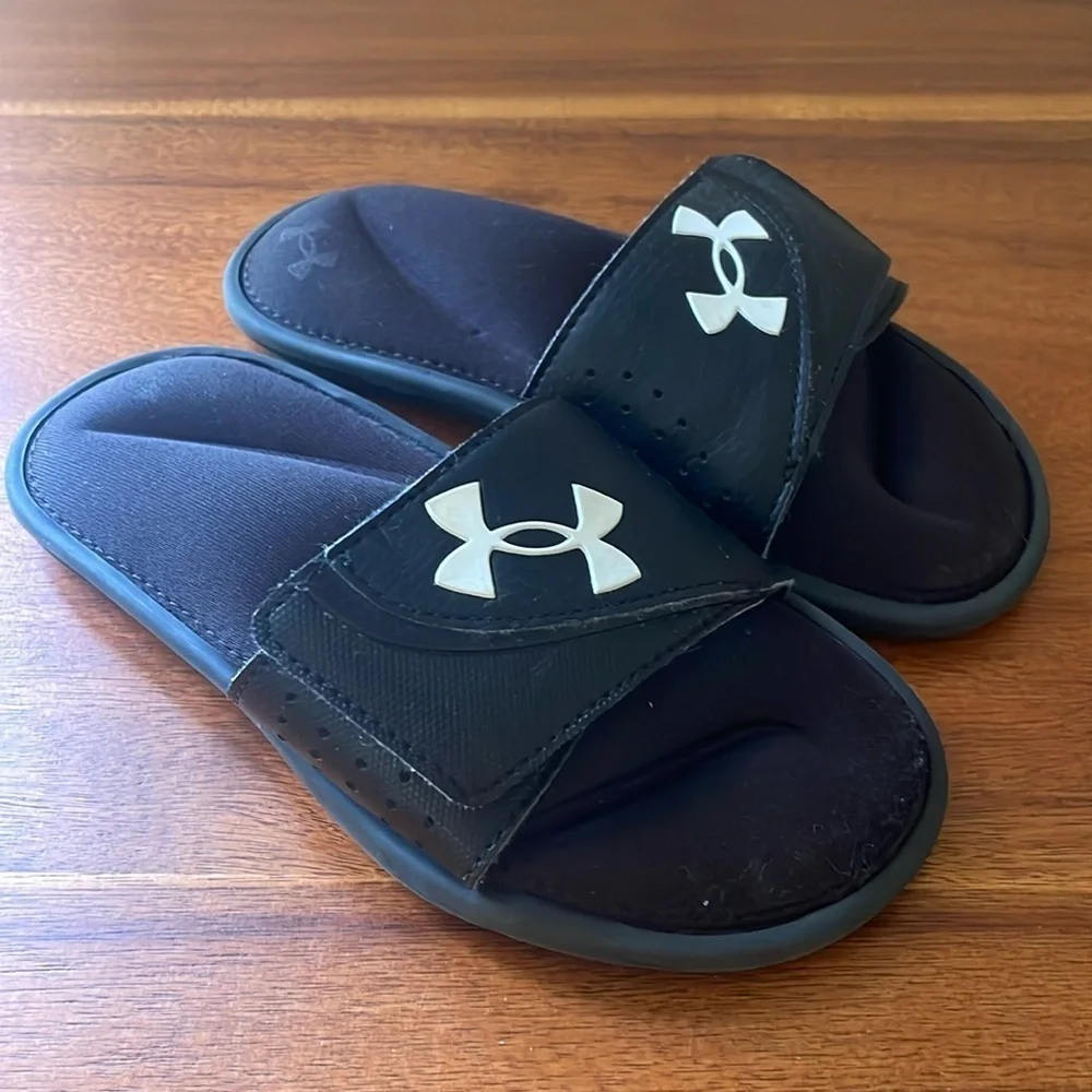 Under Armour Ignite Slide Sandal Slip On Flip Flop Shoe Adjustable Youth 1